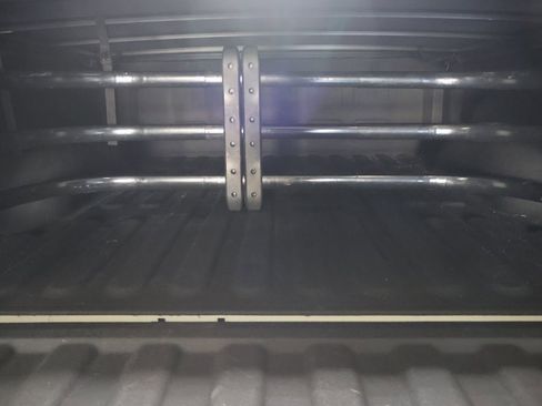 Used 2018 RAM 1500 Laramie Longhorn image 14