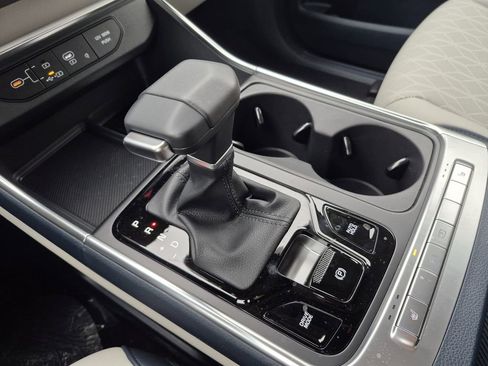 New 2026 Kia Carnival EX image 23