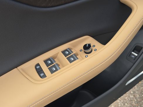 New 2025 Audi Q8 Prestige image 19