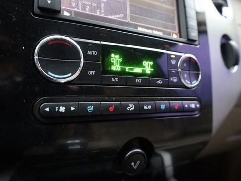 Used 2014 Ford Expedition EL Limited w/ Equipment Group 301A image 27