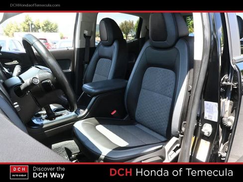 Used 2021 Chevrolet Colorado Z71 w/ Z71 Midnight Edition AWD/4WD image 21