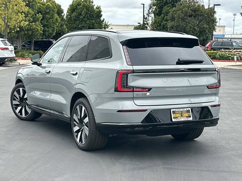 New 2026 Volvo EX90 Ultra image 5