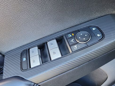 Used 2023 Mitsubishi Outlander SEL image 21