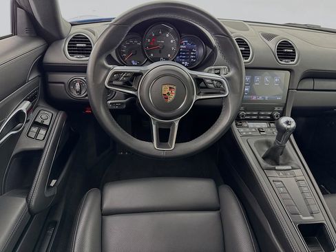Certified 2024 Porsche 718 Cayman RWD image 21