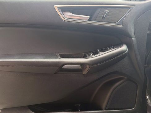 Used 2024 Ford Edge SEL AWD/4WD image 11