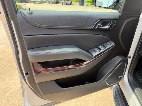 Used 2016 GMC Yukon SLE w/ Convenience Package RWD image 10