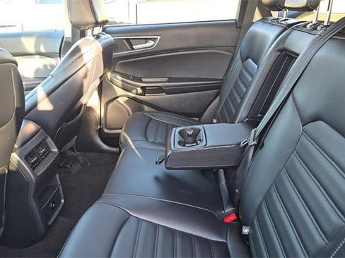 Used 2024 Ford Edge SEL AWD/4WD image 13
