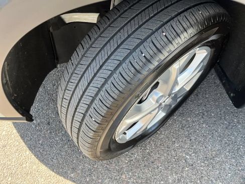 Certified 2025 Honda HR-V LX image 20
