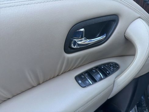 Used 2018 Nissan Armada Platinum w/ Cargo Package image 10