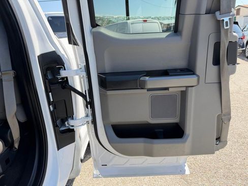 Used 2020 Ford F150 XLT w/ Equipment Group 301A Mid RWD image 19
