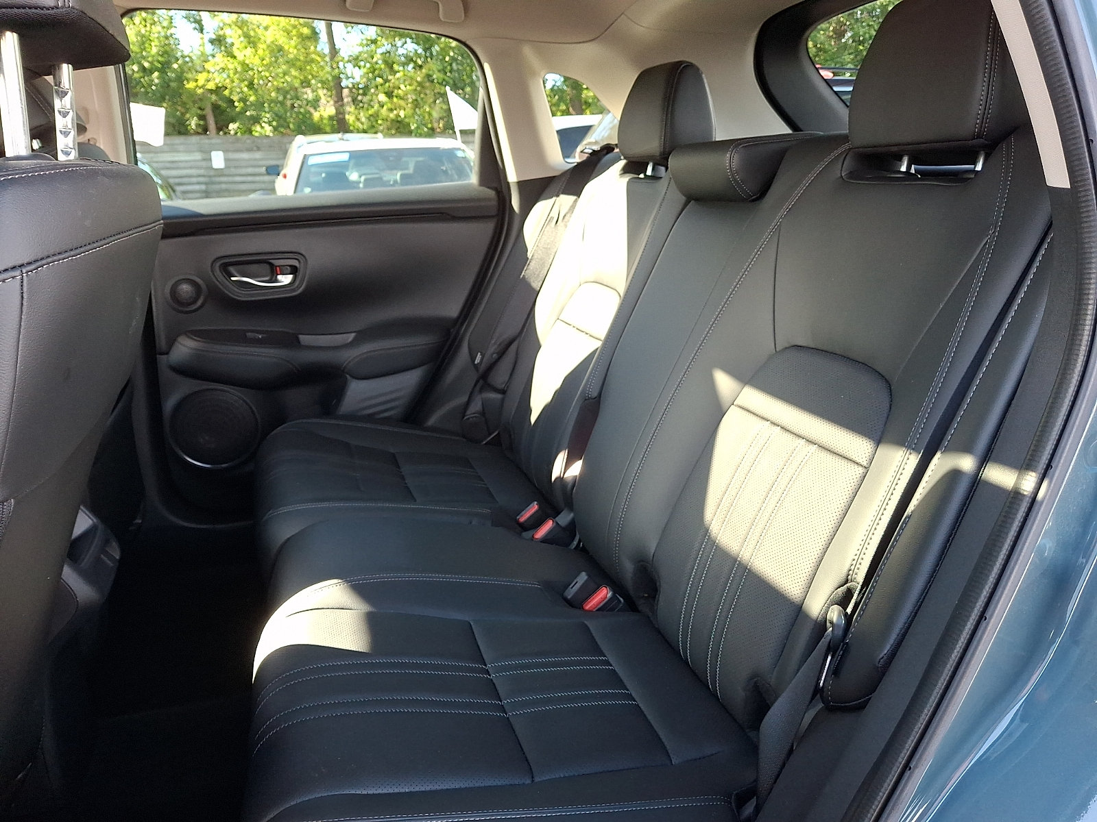Certified 2024 Honda HR-V EX-L image 9
