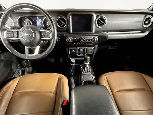 Used 2022 Jeep Wrangler Unlimited Sahara w/ Cold Weather Group image 7