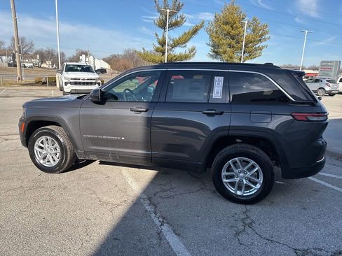 New 2026 Jeep Grand Cherokee Laredo X AWD/4WD image 20