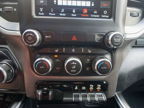 Used 2021 RAM 1500 Big Horn image 27