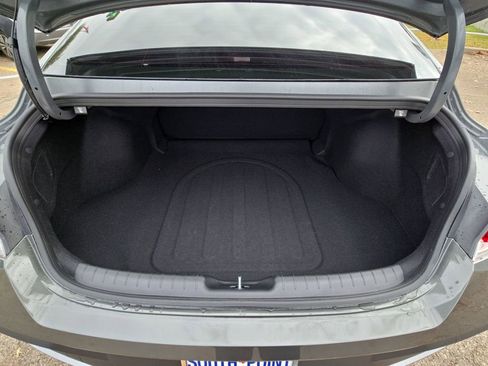 New 2026 Hyundai Elantra Blue image 12