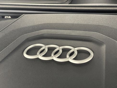 New 2025 Audi Q8 Prestige image 39