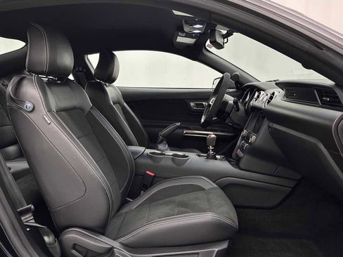 Used 2018 Ford Mustang Shelby GT350 w/ Convenience Package image 15