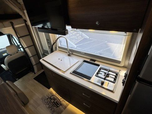 Used 2021 Mercedes-Benz Sprinter 3500 image 16