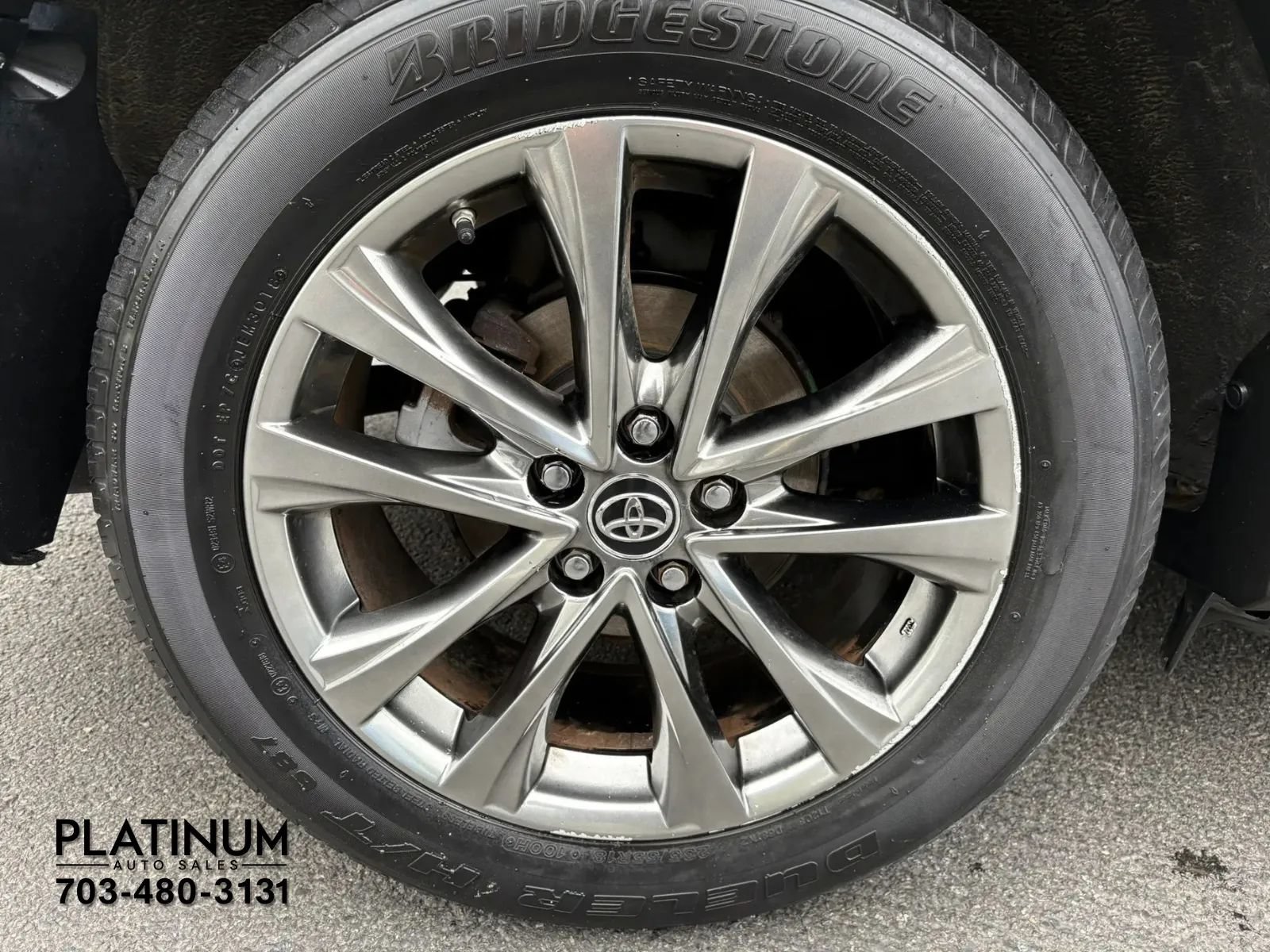 Used 2017 Toyota RAV4 Limited w/ All Weather Liner Package AWD/4WD image 21