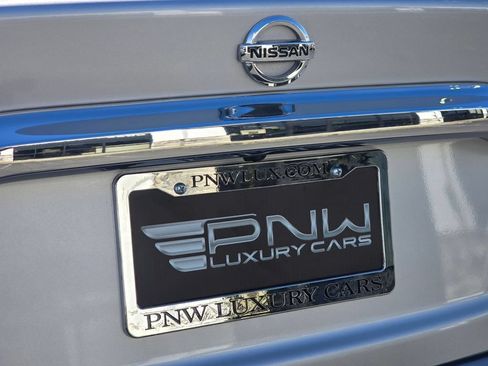 Used 2019 Nissan Maxima 3.5 SV w/ Floor Mat Group FWD image 13
