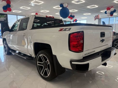 Used 2018 Chevrolet Silverado 1500 LT w/ All Star Edition AWD/4WD image 8
