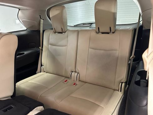 Used 2020 INFINITI QX60 Luxe w/ Essential Package FWD image 12