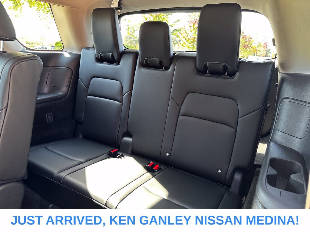 Certified 2026 Nissan Pathfinder SL AWD/4WD image 17