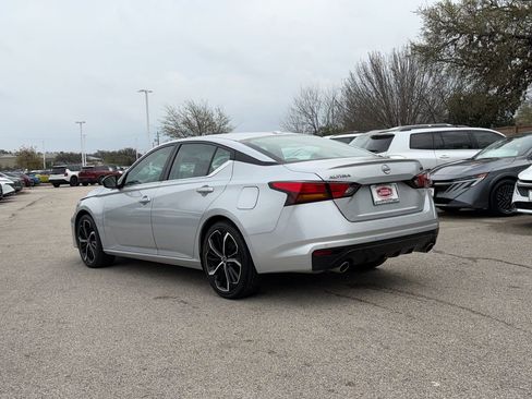 Used 2024 Nissan Altima 2.5 SR image 6