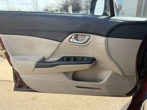 Used 2013 Honda Civic LX image 25