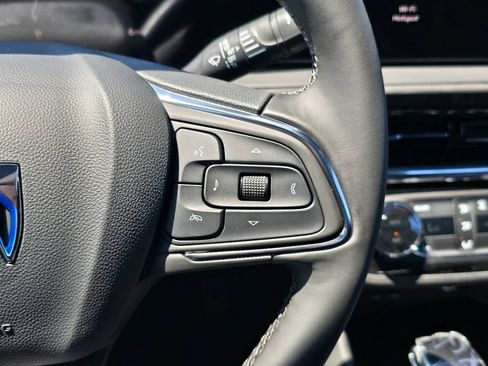 New 2026 Buick Envista Sport Touring w/ Convenience I Package FWD image 21