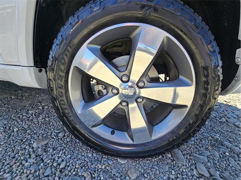 Used 2015 Jeep Grand Cherokee Overland image 10