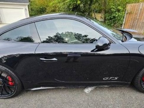Used 2019 Porsche 911 Carrera GTS image 2