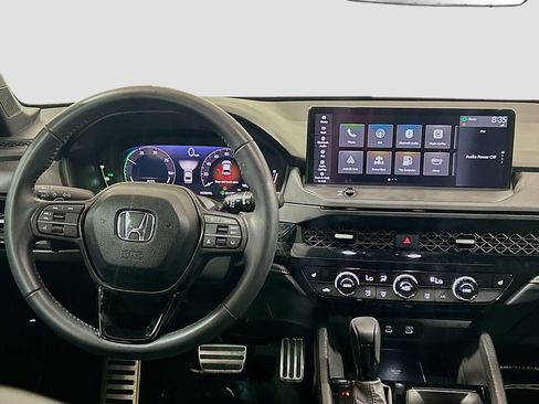 Used 2025 Honda Accord Sport image 19