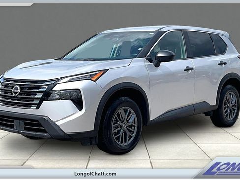 Used 2024 Nissan Rogue S FWD image 1