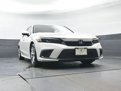 Certified 2024 Honda Civic LX image 34