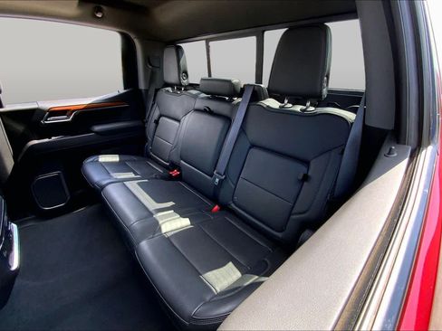 Used 2022 GMC Sierra 1500 Denali AWD/4WD image 19