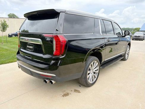 Used 2021 GMC Yukon XL Denali AWD/4WD image 6