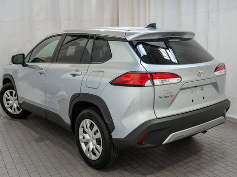 Certified 2024 Toyota Corolla Cross L image 3