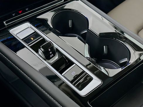 New 2026 Volkswagen Atlas SEL image 17