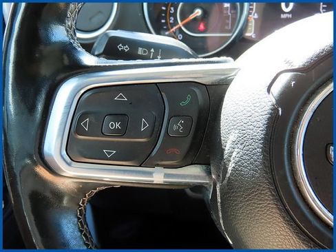 Certified 2020 Jeep Wrangler Unlimited Sahara AWD/4WD image 16