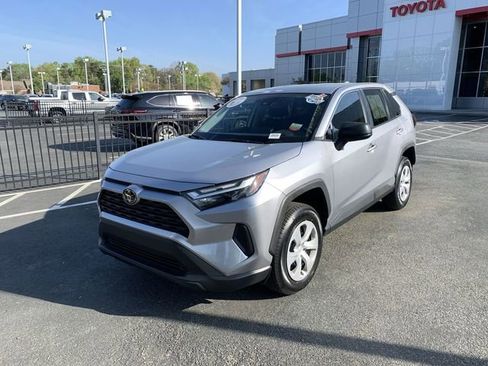 Certified 2024 Toyota RAV4 LE image 4