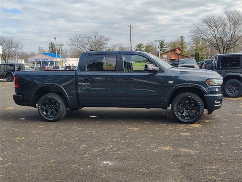 New 2026 RAM 1500 Big Horn w/ Night Edition image 5