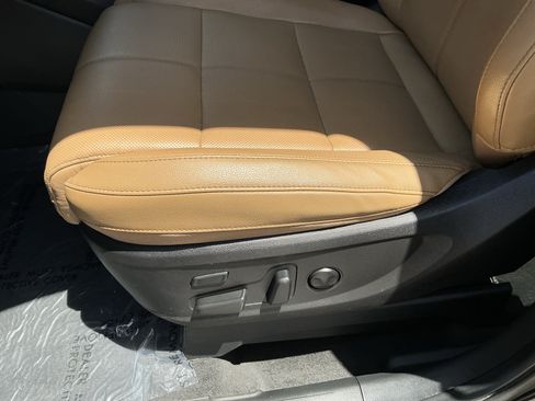 Used 2022 Kia Telluride SX w/ Towing Package FWD image 20