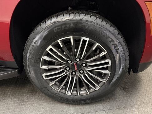 New 2026 GMC Yukon Elevation w/ LPO, Floor Liner Package image 14