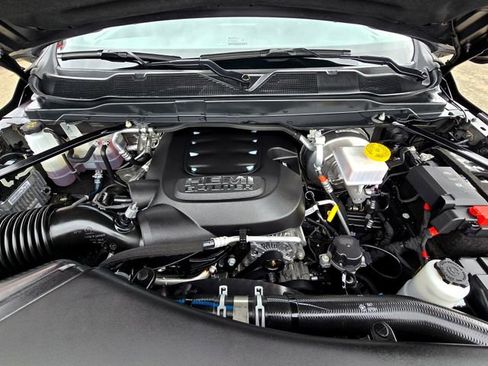 Used 2025 RAM 2500 Big Horn image 30