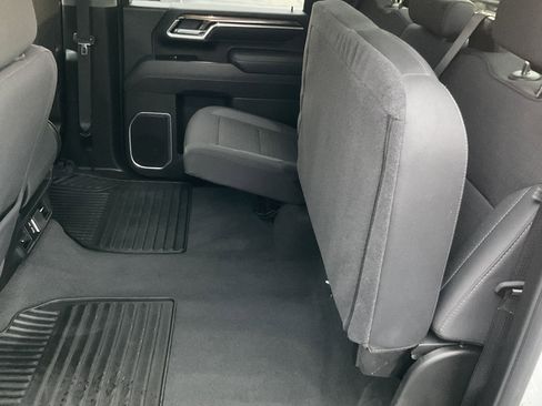 Used 2025 Chevrolet Silverado 3500 LT w/ Convenience Package image 40