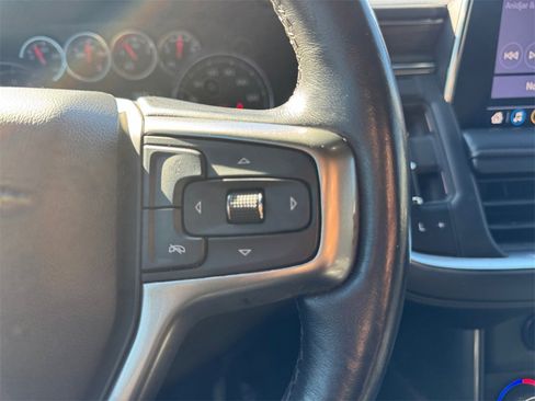 Used 2021 Chevrolet Tahoe Z71 w/ Rear Media and Nav Package image 22