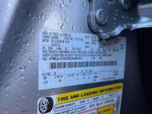 Used 2024 Ford Expedition XLT image 16