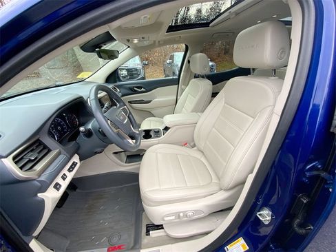 Used 2023 GMC Acadia Denali w/ Denali Technology Package image 21