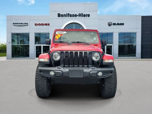 Used 2023 Jeep Gladiator Sport AWD/4WD image 2